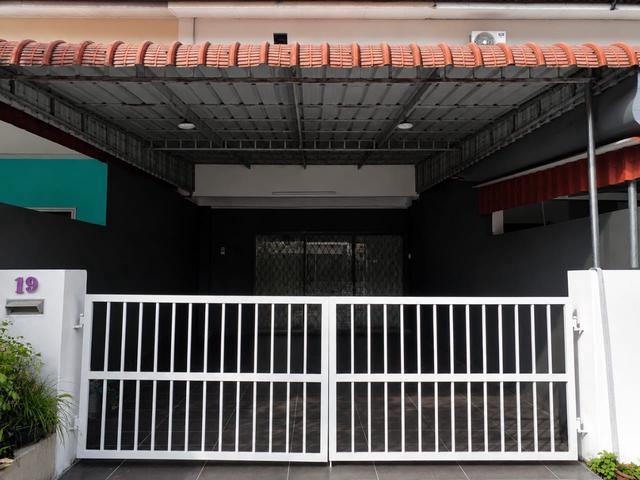 rumah untuk dijual di bandar baru lahat doulbe storey
