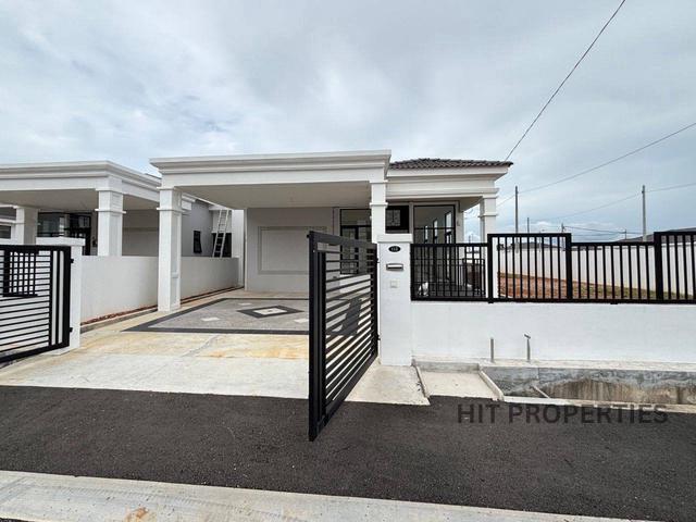 Rumah Untuk Dijual SemiD Corner Lot Villa Natura Bandar Seri Astana