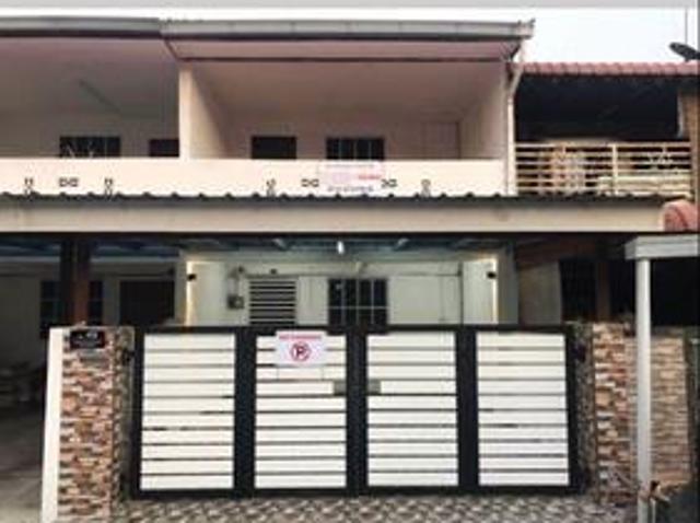 Rumah Untuk Dijual Sitiawan