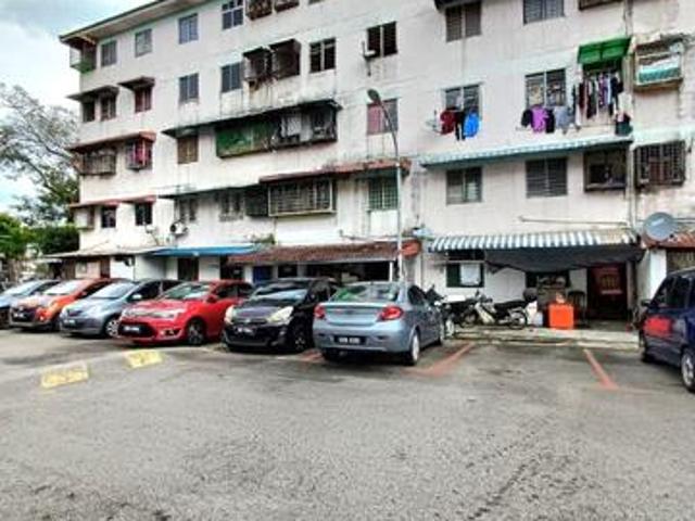 Rumah untuk dijual pandan indah 610 cheras block bk