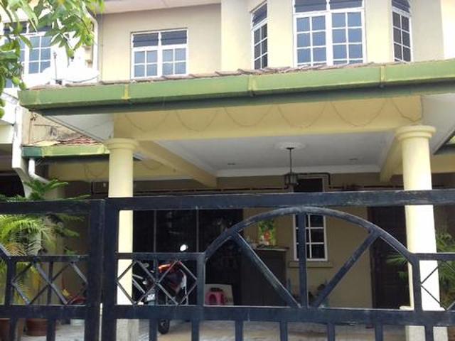 Rumah untuk dijual Taman Mawar 2