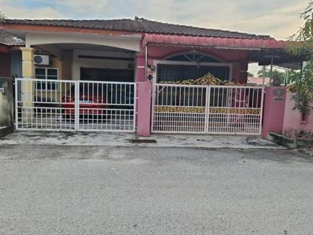 Rumah Untuk Dijual TAMAN SERI BANDAR KAMPONG GAJAH PERAK