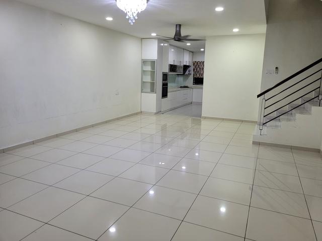 Rumah Untuk Disewa Jenjarom