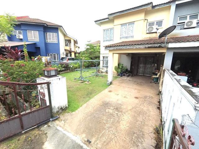 Rumah ada ruang tanah tepi