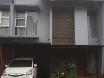 Rumah Asri 2 Lt Siap Huni Di Cigadung Sayap Dago Kota Bandung Dekat ITB
