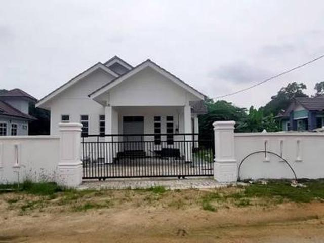 Rumah Banglow 1 Tingkat untuk dijual