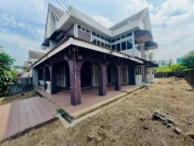 Rumah Banglo 2 Tingkat