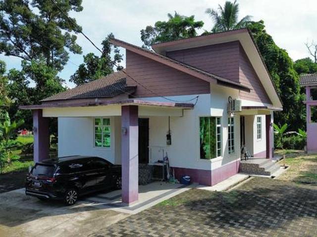 Rumah Banglo Cantik Kok Lanas Dekat Politeknik Kota Bharu