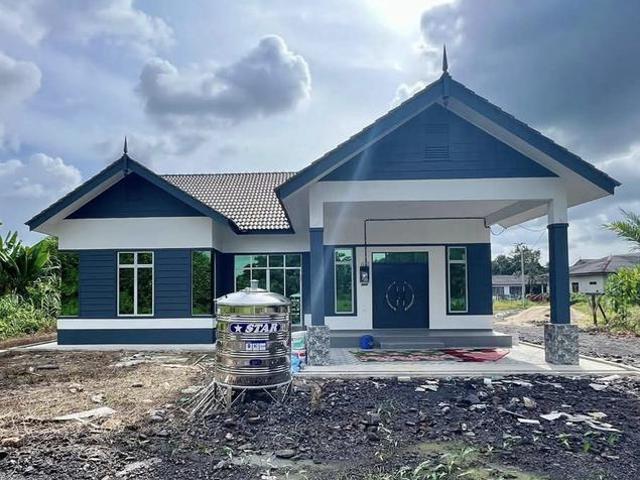 Rumah BANGLO CANTIK 4BILIK DEKAT PASARAYA SEGAR KG PENGADANG BARU