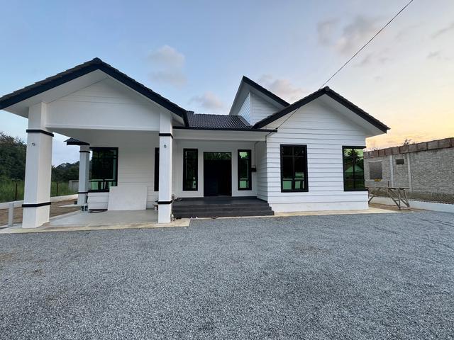 Rumah banglo baru untuk di sewa