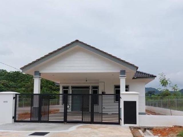 Rumah Banglo Baru di Jenderam Hulu untuk Dijual