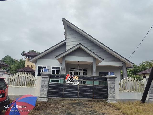 Rumah Banglo di Kg Lati Pasir Mas
