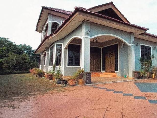 Rumah Banglo Kg Chempaka Panji Kota Bharu Kelantan