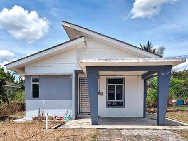 Rumah Banglo Kg Banggol Lepah untuk dijual
