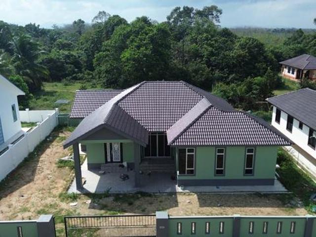 RuMAH BANGLO MURAH MACHANG