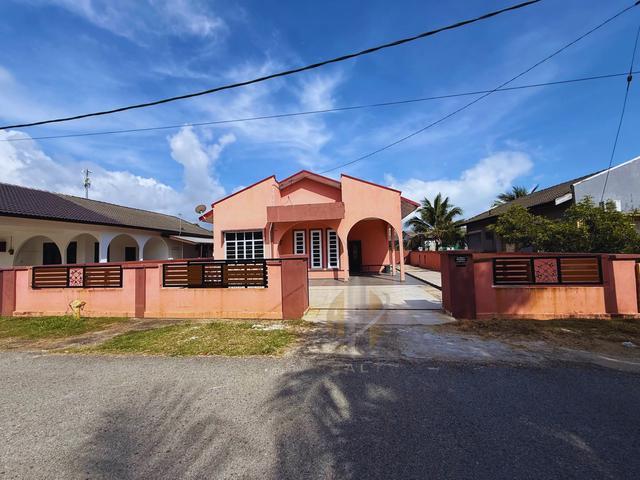 Rumah Banglo Setingkat di Kg Pak Tuyu Kuala Nerus Terengganu