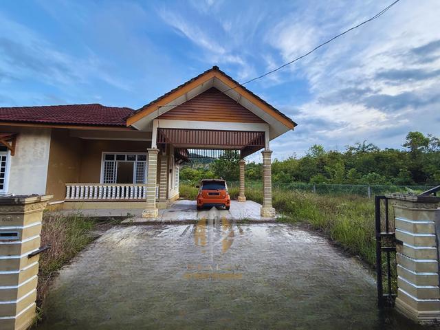 Rumah Banglo Setingkat di Kg Undang Kuala Terengganu Terengganu