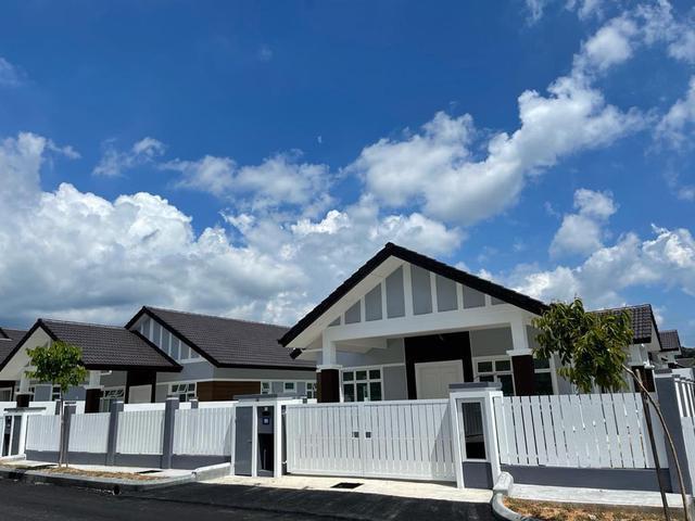 Rumah Banglo Sewa Taman Bukit Senawang Perdana Senawang