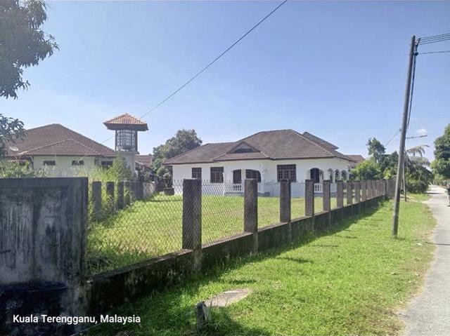 bungalow subsale untuk dijual kg wakaf baru gong badak terengganu
