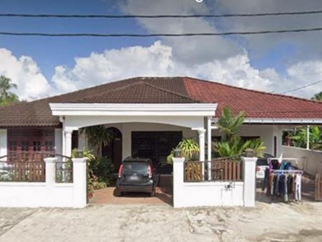 Rumah BANGLO TEPI JALAN UTAMA KG PULAU BAHAGIA MANIR KUALA TERENGGANU