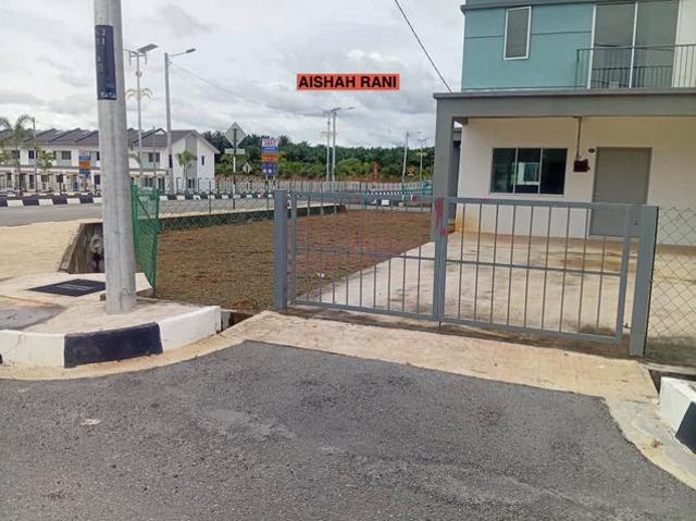 RUMAH BARU belum didiami CORNER LOT LUAS di Taman Arowana Sg Petani