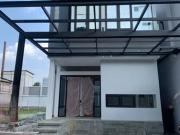 Rumah Baru Citraland Crystal Golf Surabaya Barat Modern 3 Lantai Siap Huni