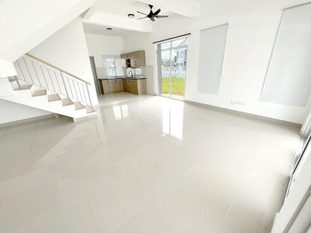 [RUMAH BARU CORNER UNIT] Double Storey Alam Perdana Puncak Alam