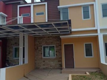 Rumah Baru Di Cluster Champaca Residence, Rengas Dekat Bintaro Sektor 2. 2KT + 2KM