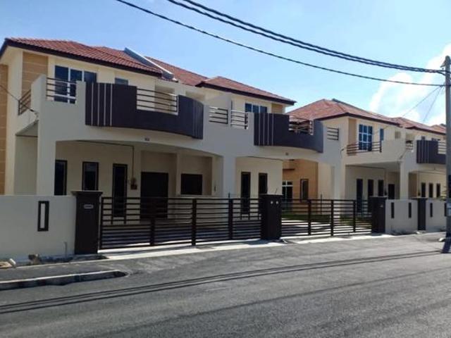 Rumah Baru Koyak Plastik di Jitra Semi D Double Storey