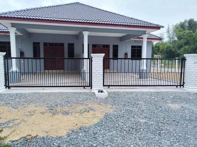 Rumah Baru Semi D Kg Pinang Merah Paka Trg
