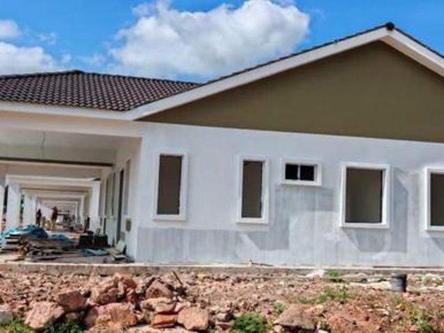 Rumah Baru SemiD Setingkat Jalan Hutan Kampung Alor Setar Kedah