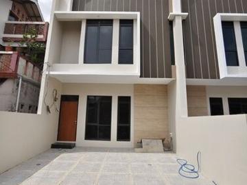 RUMAH BARU SIAP HUNI DEKAT HOTEL HORISON BUAH BATU BANDUNG
