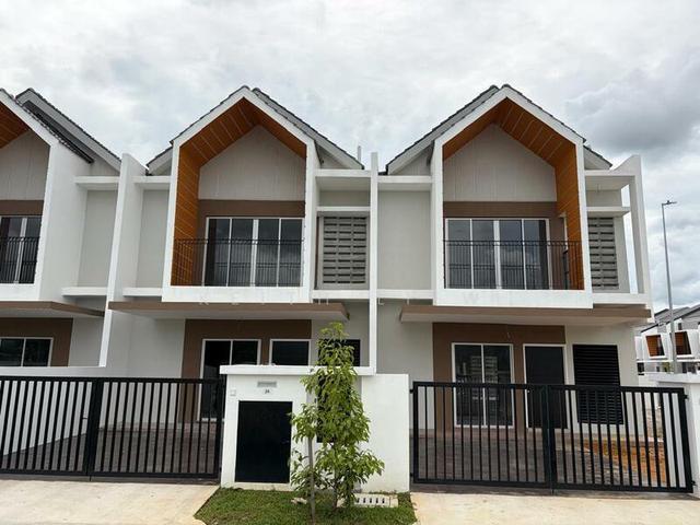 Rumah Baru 2 tgkt