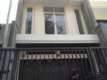 Rumah bentuk Ruko Rukan Darmo Satelit 4 Lantai Surabaya Barat Strategis