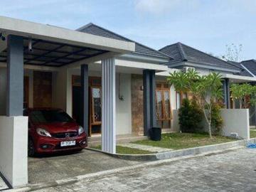 RUMAH BELAKANG POLSEK PANJATAN KULONPROGO DI PANJATAN KULONPROGO YOGYA