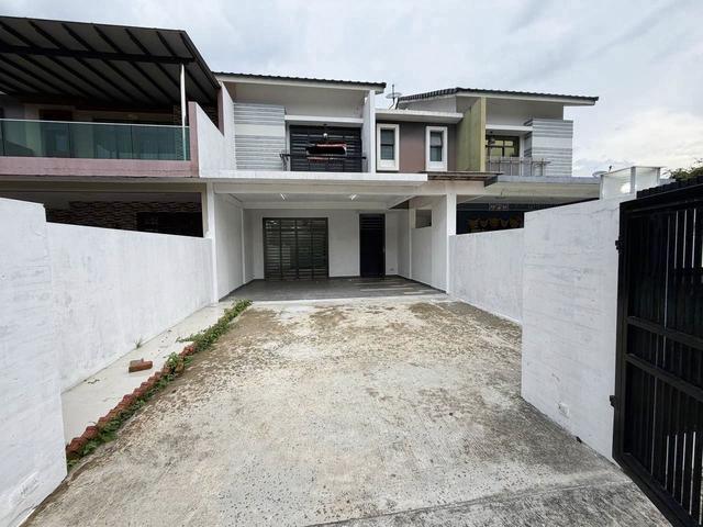 RUMAH BESAR Damansara Aliff Gated Guarded Siap Duduk