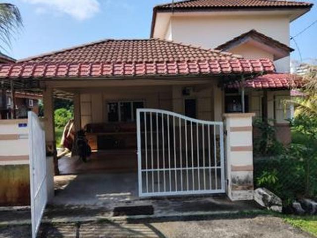 Rumah Bungalow Pantai Puteri