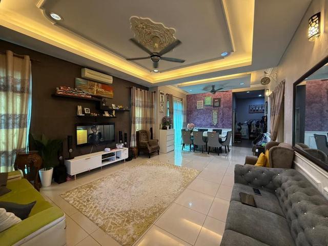 RUMAH CANTIK FREEHOLD Rumah Semi D Setingkat Bukit Baru Melaka