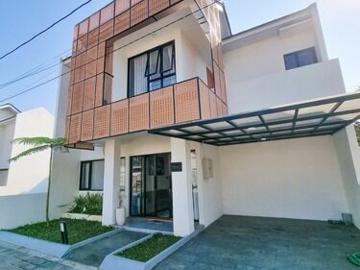 Rumah Cantik Full Furnished dekat Alun Alun Yogyakarta