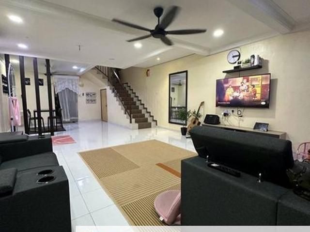Rumah Cantik  Fully Furnished & Renovated