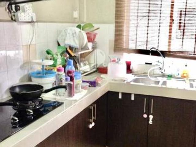 Rumah Cantik Owner duduk Renovated Furnished