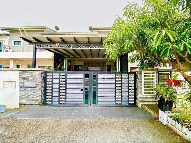 RUMAH CANTIK RENO Jalan Puyuh Taman Bentara Teluk Panglima Garang