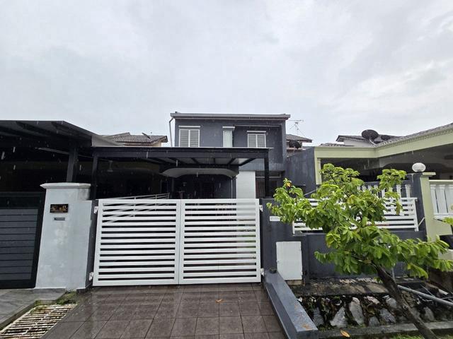 Rumah Cantik RENOVATED Double Storey Taman Sri Andalas Klang