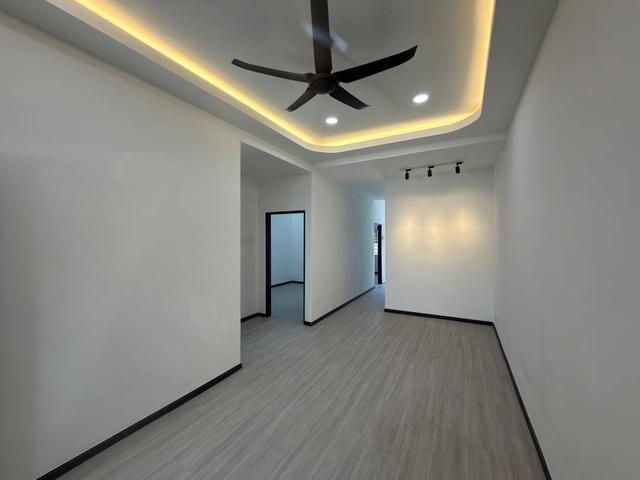 Rumah Cantik Renovated Taman Senawang Indah Single Storey For Sale