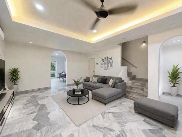 Rumah Cantik Renovated 2 Sty Taman Rawang Perdana 1 Rawang Town
