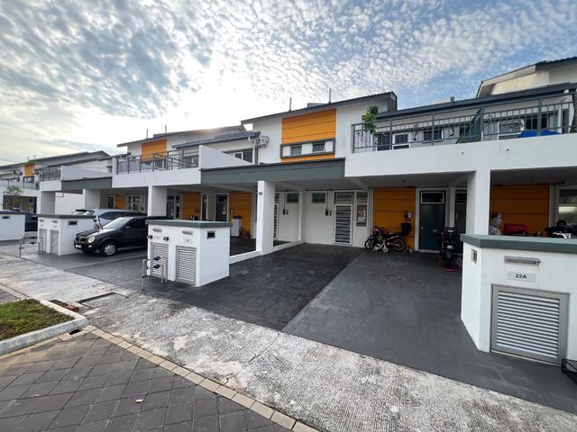 RUMAH CANTIK Townhouse Landed Unit Kita Mesra Cybersouth Dengkil