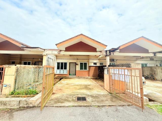 Rumah cantik Teres Setingkat di Taman DMarina Kuantan