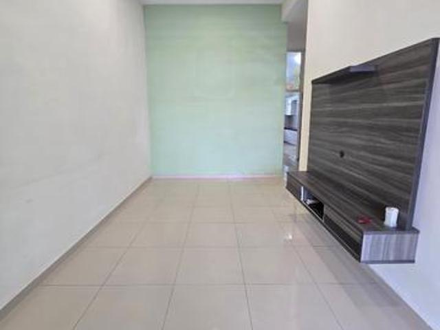 RUMAH CANTIK Teres Setingkat Kampung Padang Kuantan