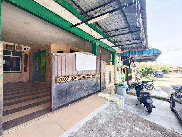 RUMAH CANTIK Teres Setingkat Taman Serkam Maju Merlimau