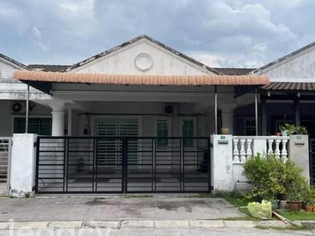 Rumah Cantik untuk dijual Di Taman Putra Pertaman IpoahNego